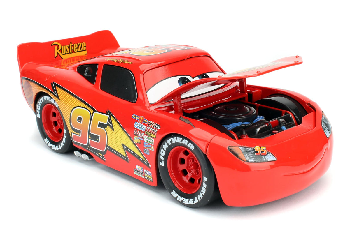 Disney Pixar Cars 3 1:24 Lightning McQueen Die-Cast Car with Tire Rack (99751)